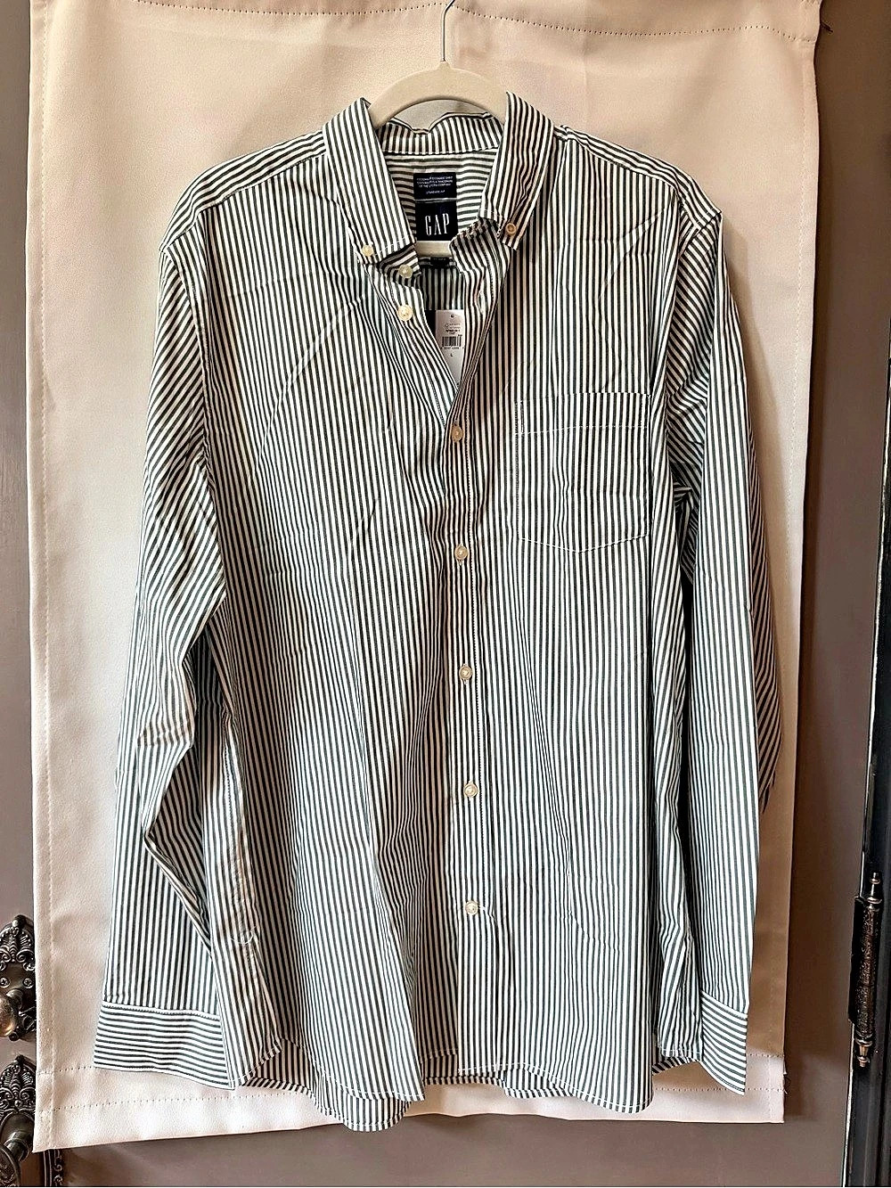Brand New Gap Green Stripe Button Up